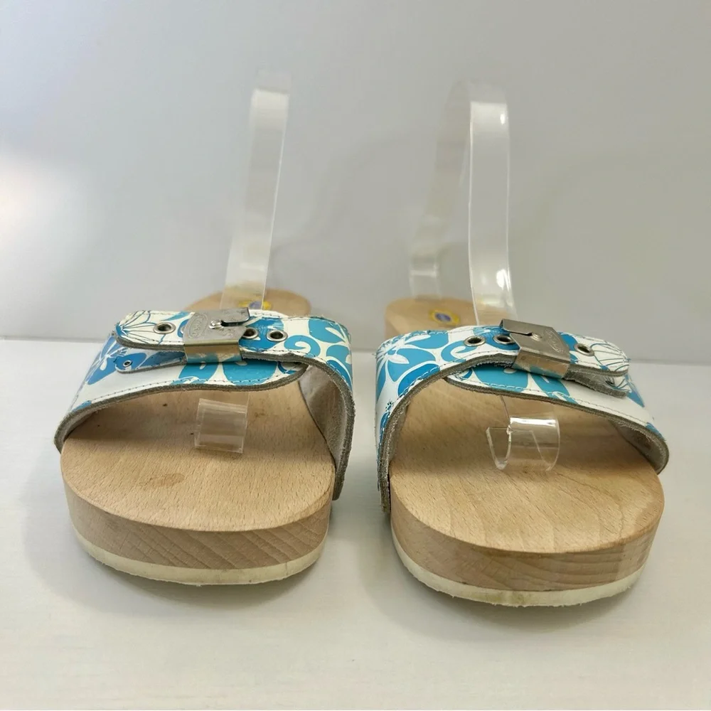 Dr Scholl’s Vintage Blue & White Hawaiian Hibiscus Silver Buckle Sandal Size 10 - Picture 2 of 14